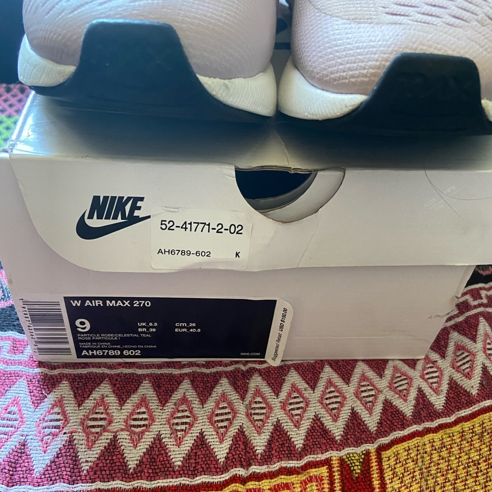 Nike Air Max 270